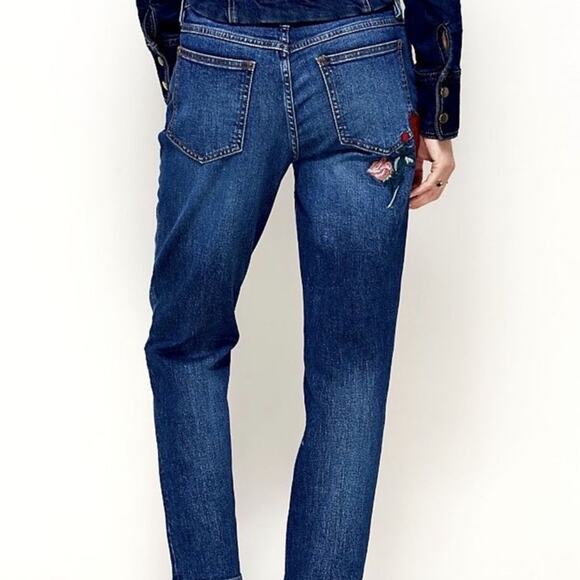 Free People Four Seasons Rose Patch Raw Hem Denim Slim Ankle Crop Jeans 25 - Picture 1 of 11
